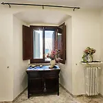 بيت ضيافة Domus Clara -