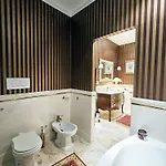 Domus Clara - 4* فينوسا