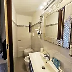 بيت ضيافة Domus Clara - 4*