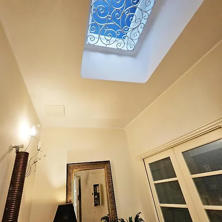 Casa de hóspedes Domus Clara - 4*