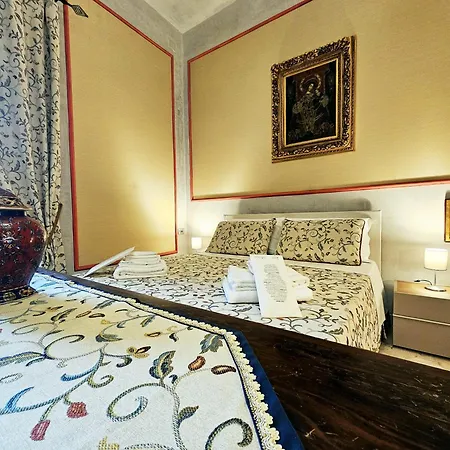 Domus Clara - Affittacamere *