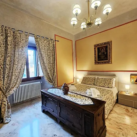 Domus Clara -
